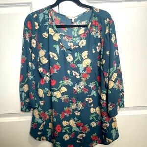 In great condition, Maurices blouse size XL
